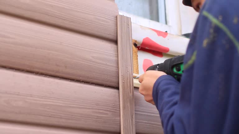 How To Choose The Right Materials for Your Siding Installation in 'Penngrove, CA